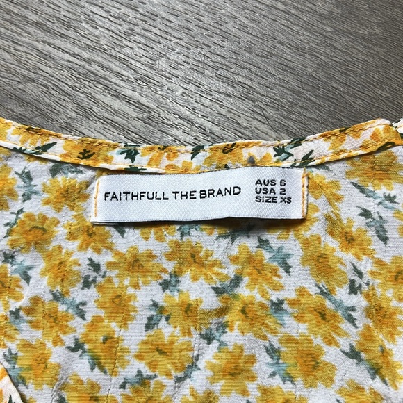 Revolve Faithful The Brand Gisela Yellow‎ Floral Ruffle Sleeve Top - Picture 6 of 7